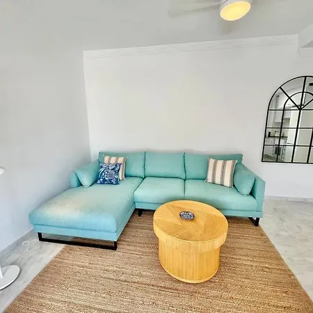 Quiet Pool And Relax Apartment La Herradura (Granada)